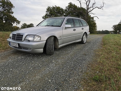 Mercedes-Benz Klasa C 43 T AMG