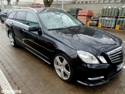 Mercedes-Benz Klasa E 350 T CDI DPF 4Matic BlueEFFICIENCY 7G-TRONIC Avantgarde