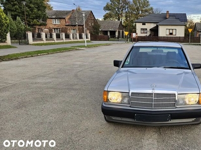 Mercedes-Benz W201 (190)