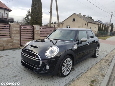 MINI Cooper S Sport-Aut Seven