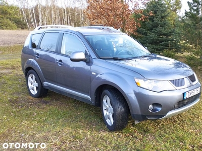 Mitsubishi Outlander 2.0 DID Instyle NAVI