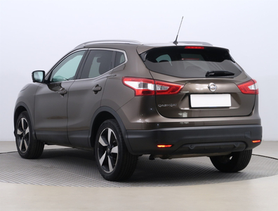 Nissan Qashqai 2015 1.2 DIG