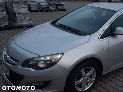 Opel Astra 1.4 Turbo Active