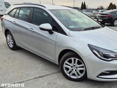 Opel Astra IV 1.6 CDTI Enjoy