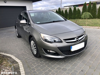 Opel Astra IV 1.6 Essentia