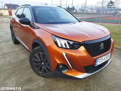 Peugeot 2008 PureTech 155 EAT8 GT