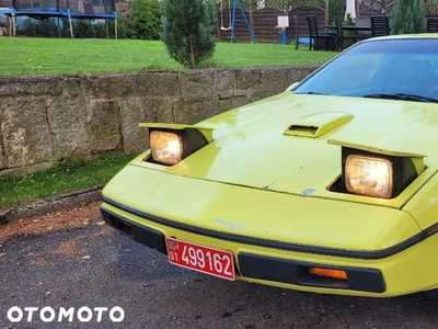 Pontiac Fiero SE (88 Formula)