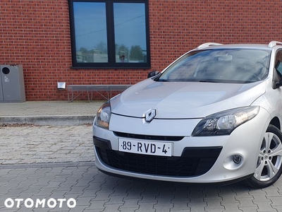 Renault Megane 1.6 16V 110 Paris