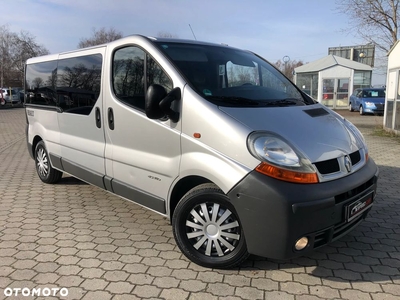 Renault Trafic 2.5 dCi 150 FAP Combi L2H1