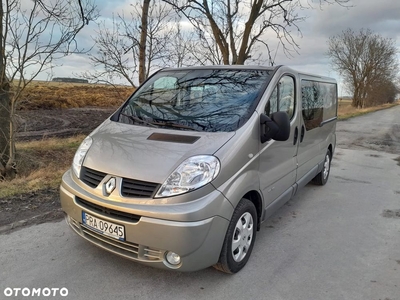 Renault Trafic 2.5 dCi 150 FAP Passenger L2H1 Privilège