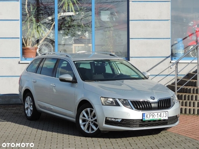 Skoda Octavia Combi 1.6 TDI DSG Style