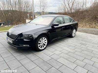 Skoda Superb 2.0 TSI DSG Style