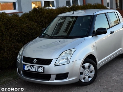 Suzuki Swift 1.3 Black and White