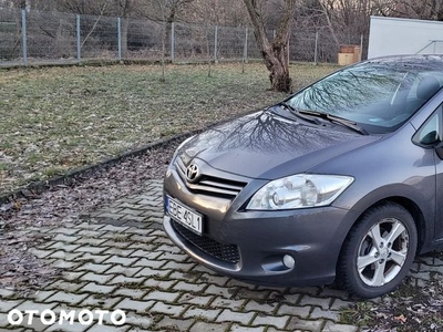 Toyota Auris 1.6 Sol