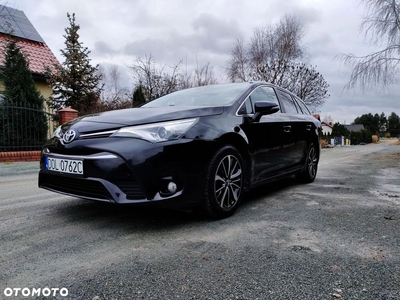 Toyota Avensis 2.0 D-4D Premium