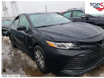 Toyota Camry Luxury