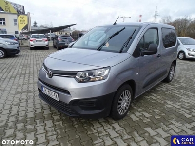 Toyota Proace City Verso 1.2 D-4T Business