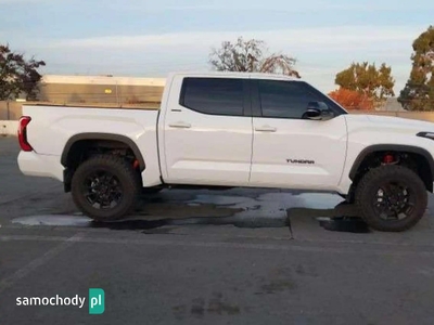 Toyota Tundra