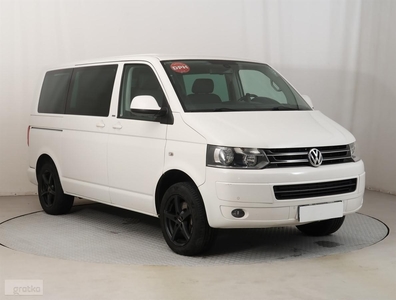 Volkswagen Caravelle , L1H1, VAT 23%, 7 Miejsc