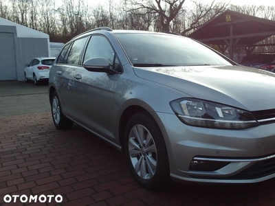 Volkswagen Golf VII 1.6 TDI BMT Comfortline