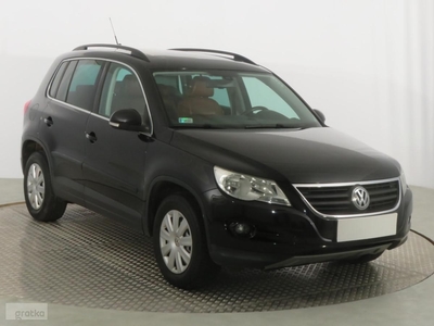 Volkswagen Tiguan , 1. Właściciel, Skóra, Klimatronic, Parktronic,