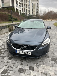 Volvo V40 D2 Drive-E R-Design Momentum