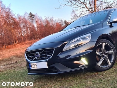 Volvo V40 D2 R-Design