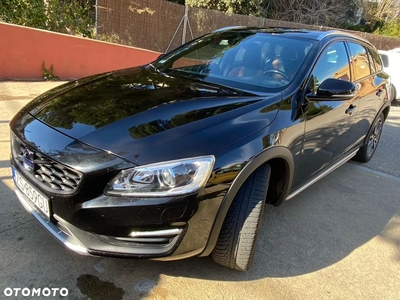 Volvo V60 Cross Country D3 Geartronic Summum