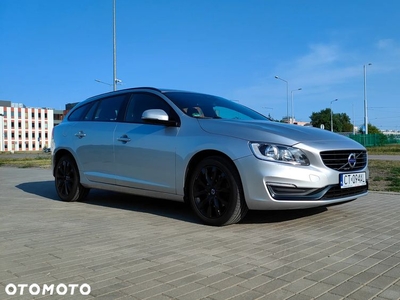 Volvo V60 D2 Drive-E Dynamic Edition (Kinetic)