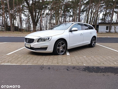 Volvo V60 D4 Momentum