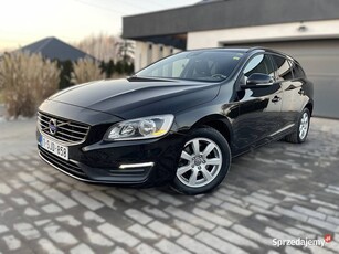 2014 Volvo v60 lift 2.0 diesel 231000 km serwis sprowadzony