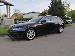 Audi A4 IV (B8) Avant 2.0 TDI Mały przebieg! Super stan!