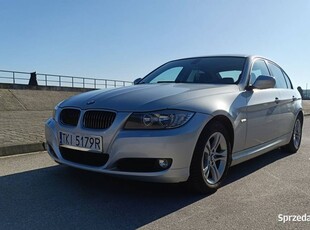 BMW E90 2.0 Benzyna