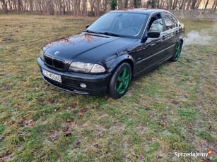 BMW SERIA 3 320i R6