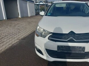 Citroën C4 5 drzwi Nowy model 1.6i benzyna 2012r