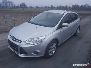 Ford Focus 1.6 zwykła benzyna, 2014 z Niemiec