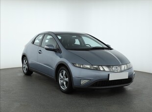 Honda Civic VIII , Klimatronic ,Bezkolizyjny,ALU