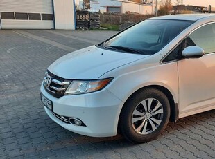 Honda odyssey elite