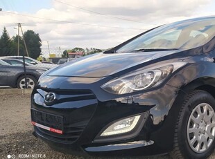 Hyundai i30 II