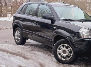 Hyundai Tucson 06r 2,0 benz + GAZ, 242tys. km rozrząd 230 tys. km na przód