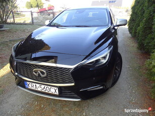 Infiniti Q30 1.5D 109KM Citi Black Edition Super Wyposażenie Mały Przebieg