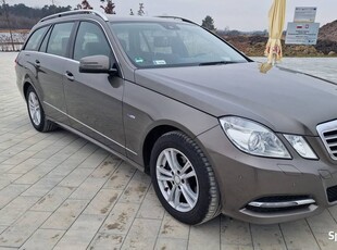 Mercedes Benz 1,8 Avantgarde W212 E200 czarna Skóra