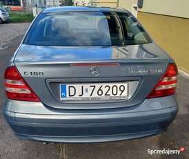 Mercedes C w203 polift1