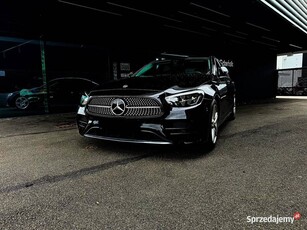 Mercedes E 4MATIC