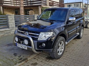 Mitsubishi Pajero IV / Salon POLSKA / bezwypadkowy / 7-osobowy / OFF-ROAD