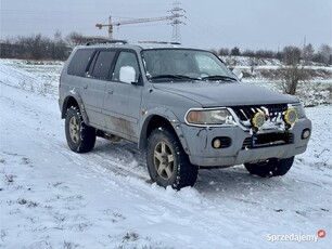 Mitsubishi Pajero Sport 3.0 + gaz