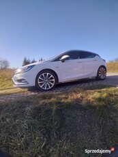 Opel Astra 1,4 T Dynamic