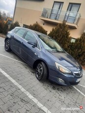 Opel Astra2010 1.7 cdti 125