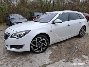 Opel Insignia ST OPCLine 4x4 BiTurbo 195KM