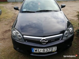 Opel tigra B 2006r 1,8 benzyna 125KM